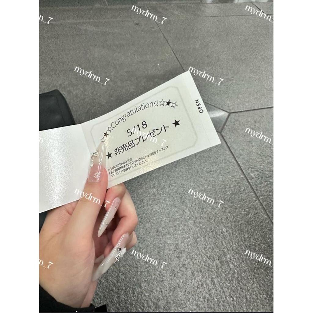 Used NCT MARK Autographed Signed Photocard Winner