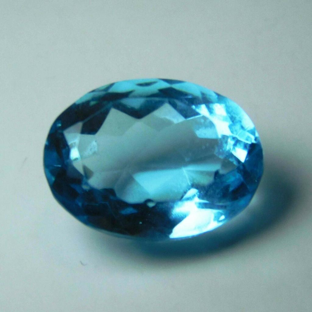 Natural Blue Aquamarine Loose Gemstone 10.25 ct Oval Shape for Jewelry Making and Gem Collections