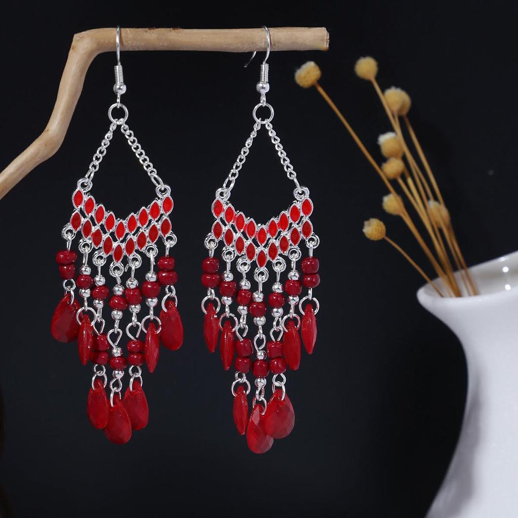 Серьги-кисточки с рисовыми бусинами и каплями воды в стиле бохо - этнический стиль, яркая индивидуальность