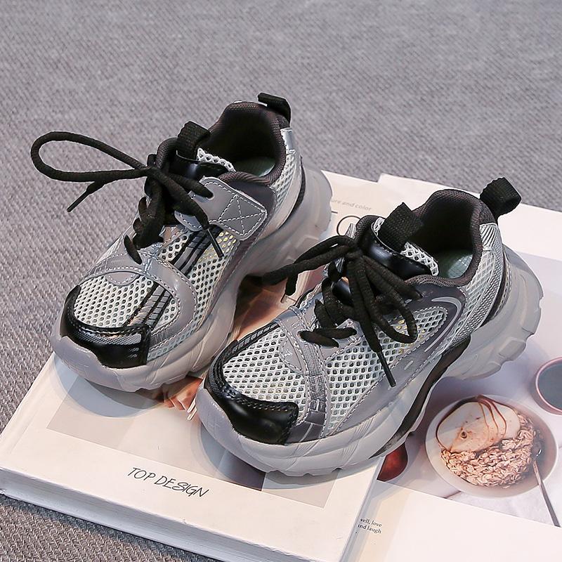 Студенческие теннисные кроссовки Сетчатые дышащие Детские кроссовки Нескользящая Толстая Мягкая подошва 2025 Новые Детские баскетбольные кроссовки Трендовые