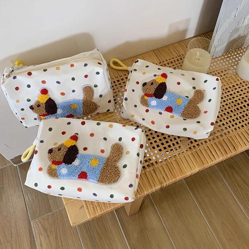 Dog Polka Dot Makeup Bag, Portable Zipper Cosmetic Pouch with Wrist Lanyard, Travel Toiletry Storage Organizer for Daily Use
