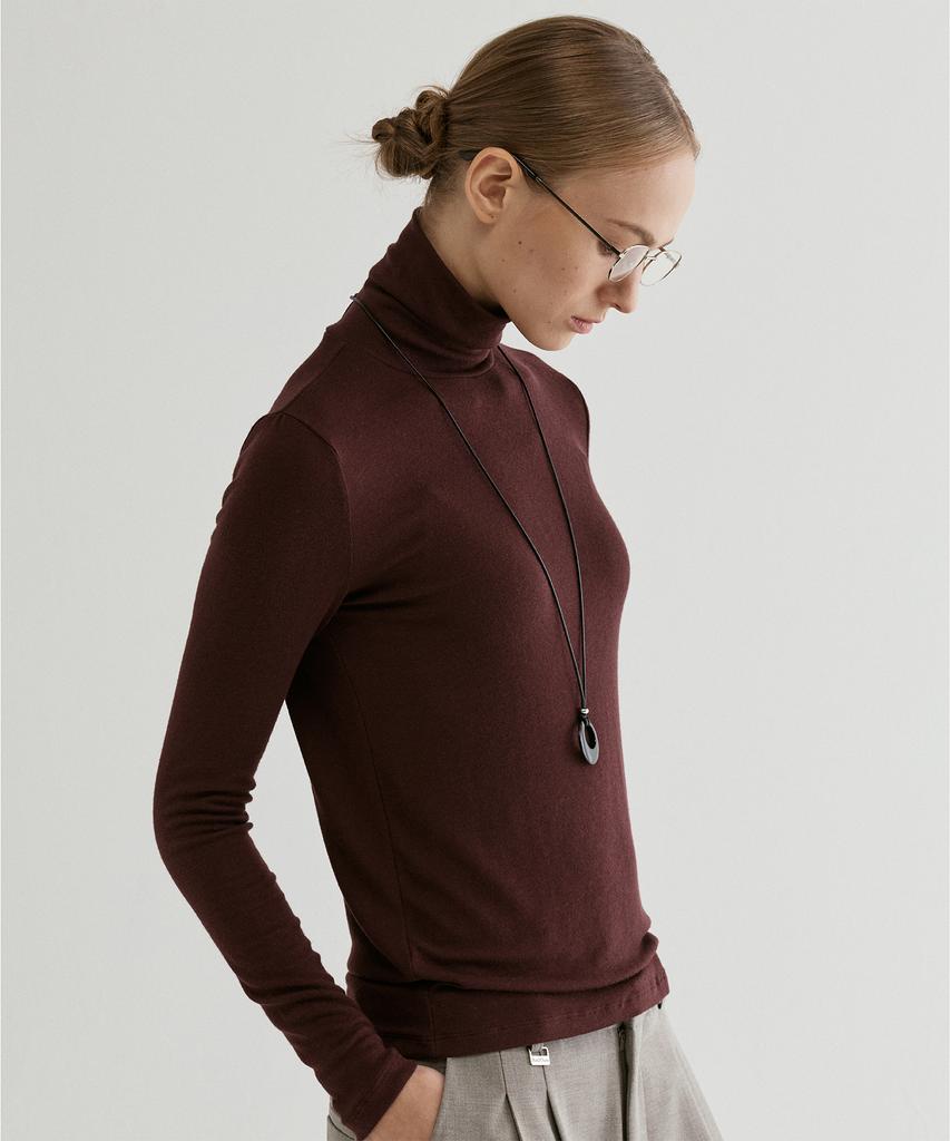 FROMWHERE Long Sleeve Turtleneck Top Red
