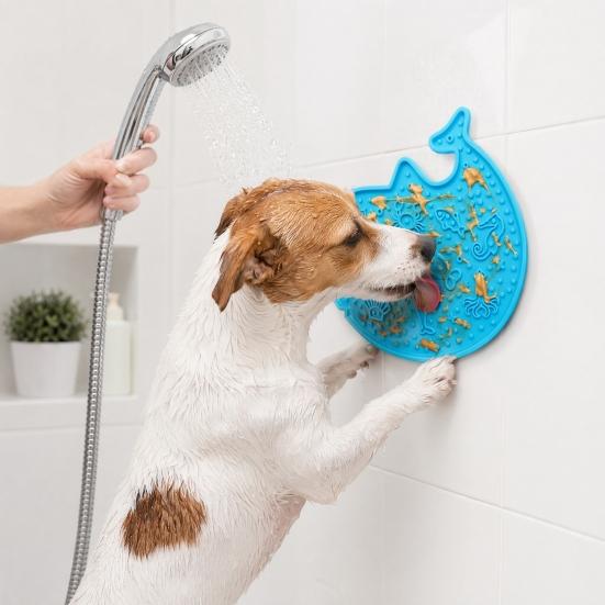 Pet Slow Food Mat with Suction Cups, Whale Shape Slow Feeding Mat for Prevent Choking Anxiety Relief, Non-Slip Silicone Lick Mat for Dogs And Cats
