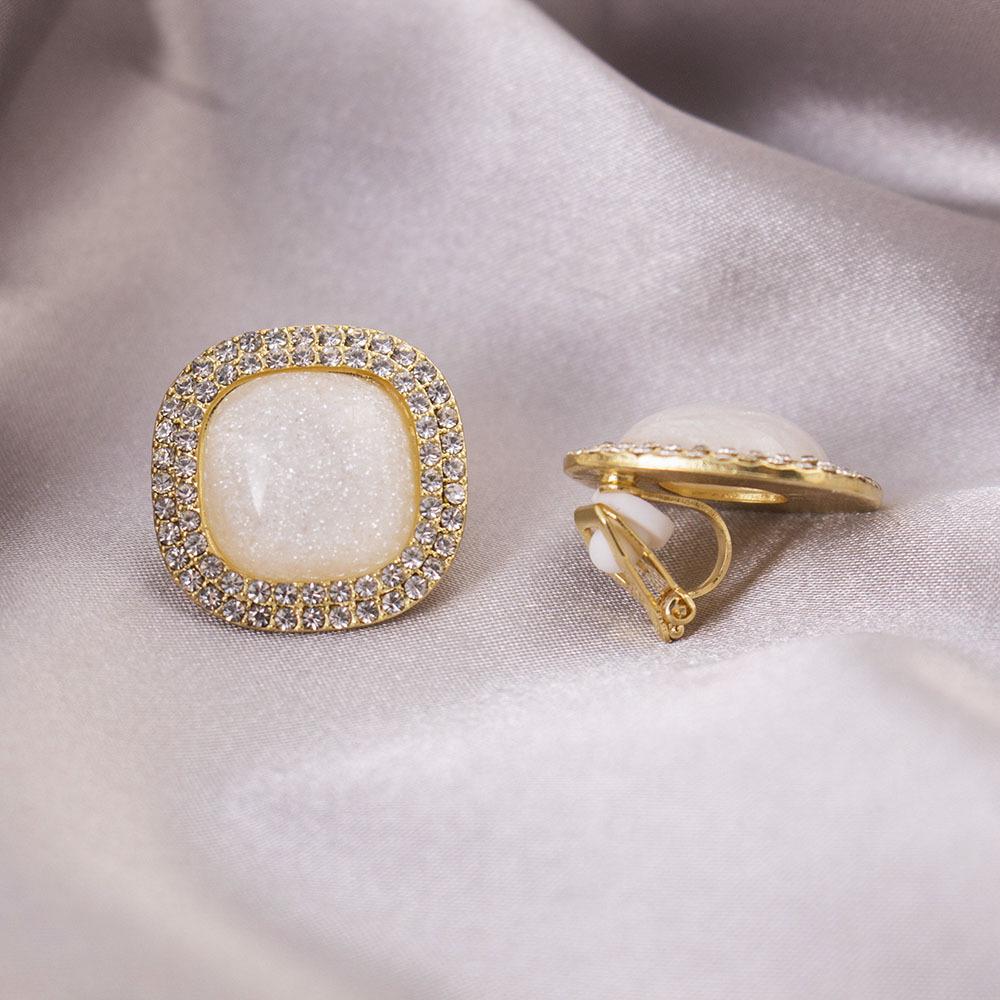 Универсальные легкие роскошные клипсы для ушей без проколов, повседневные высококачественные треугольные клипсы для ушей, универсальные женские серьги