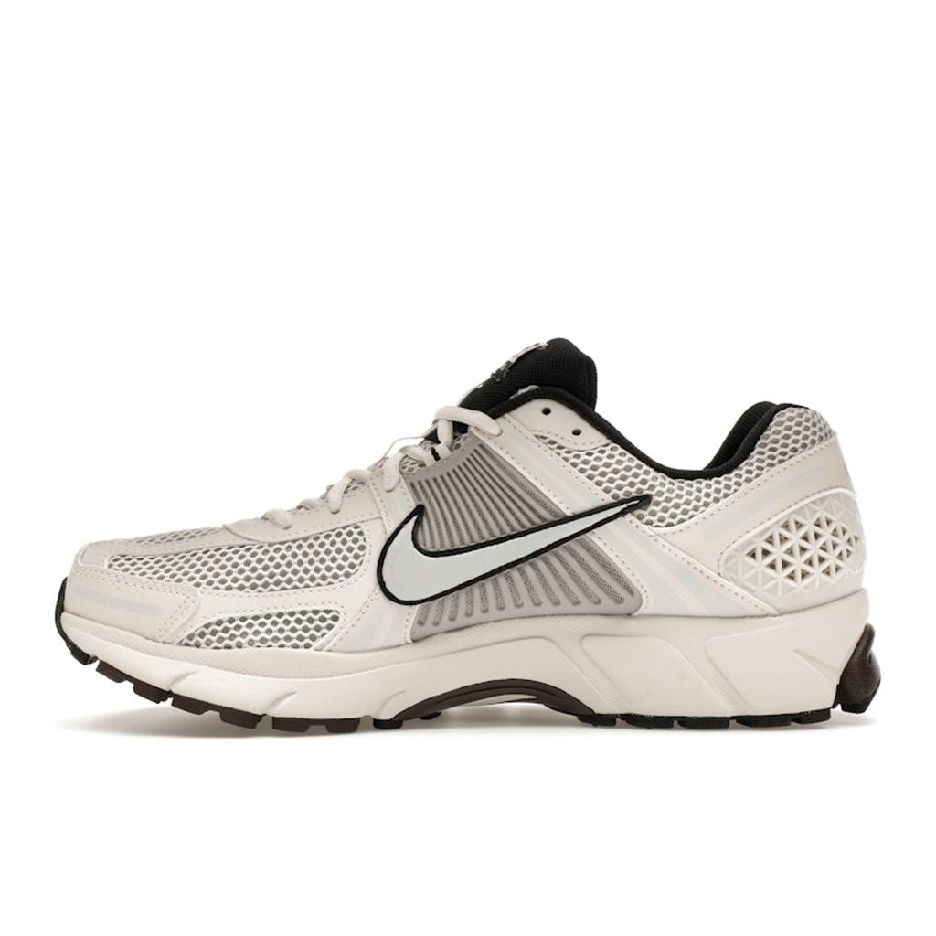Nike Air Zoom Vomero 5 Phantom Women Sneakers White Metallic-Platinum Light-Iron-Ore FJ2028-001
