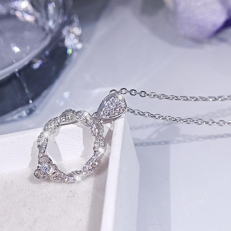 Small Fresh Diamond Collarbone Chain Mori Female Tether Ring Necklace Female Twist Short Creative Silver Pastoral