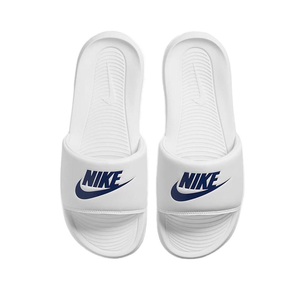 Footwear Type + Nike + Victori One