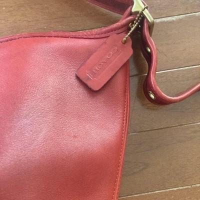 Сумка-ведро на плечо Coach Красная 9953 Винтажная кожа Легкие следы использования