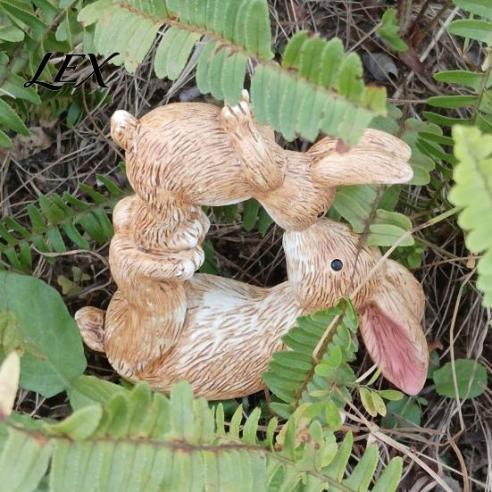 Romantic Gift for Couples Kissing Bunny Figurine, Resin Statue Home And Garden Decor, Cute Couple Rabbit Ornaments Sculpture Living Room Desk