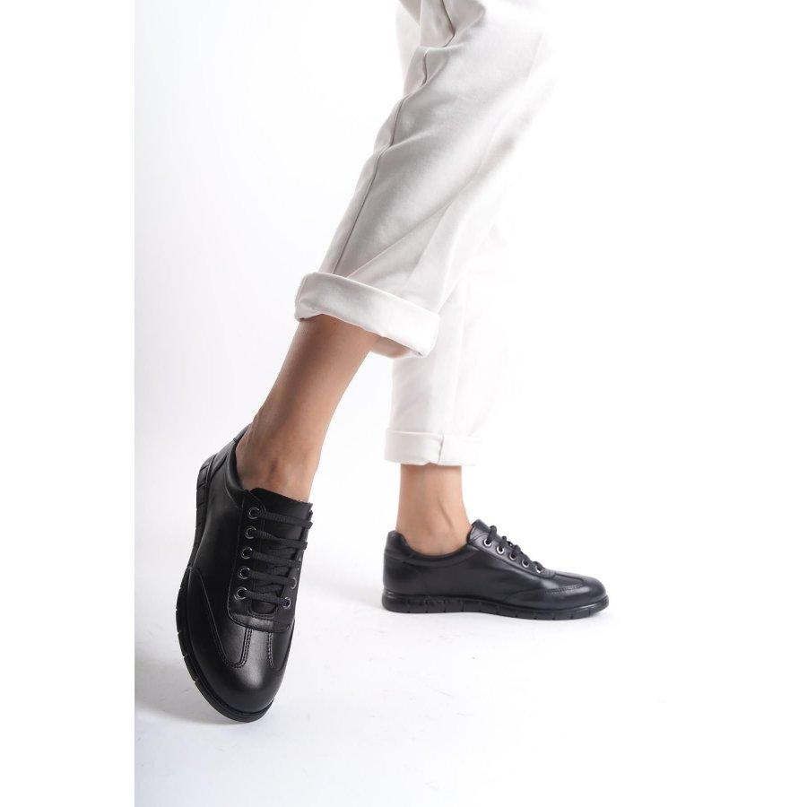 Женская удобная повседневная обувь из натуральной кожи