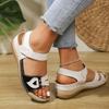 Большие размеры Женская обувь Женские сандалии с открытым носком Повседневные сандалии для женщин Круглый носок Разноцветные туфли на танкетке с заклепками для женщин