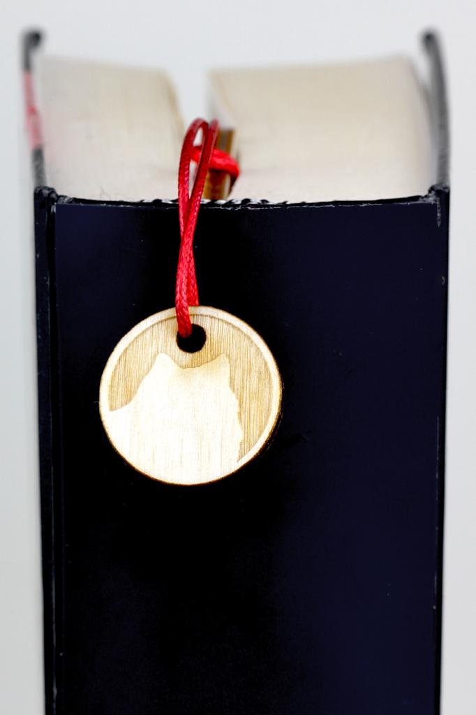 American Eskimo Dog, American Spitz – Dog bookmark, personalized bookmark – Design 01 | Art-Dog