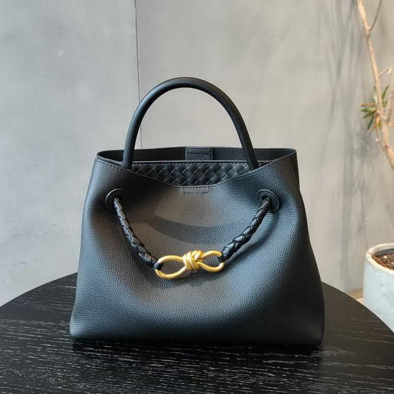 2026 Новая женская кожаная сумка первый слой коровья кожа ретро плетеная бабочка пряжка одно плечо диагональная сумка