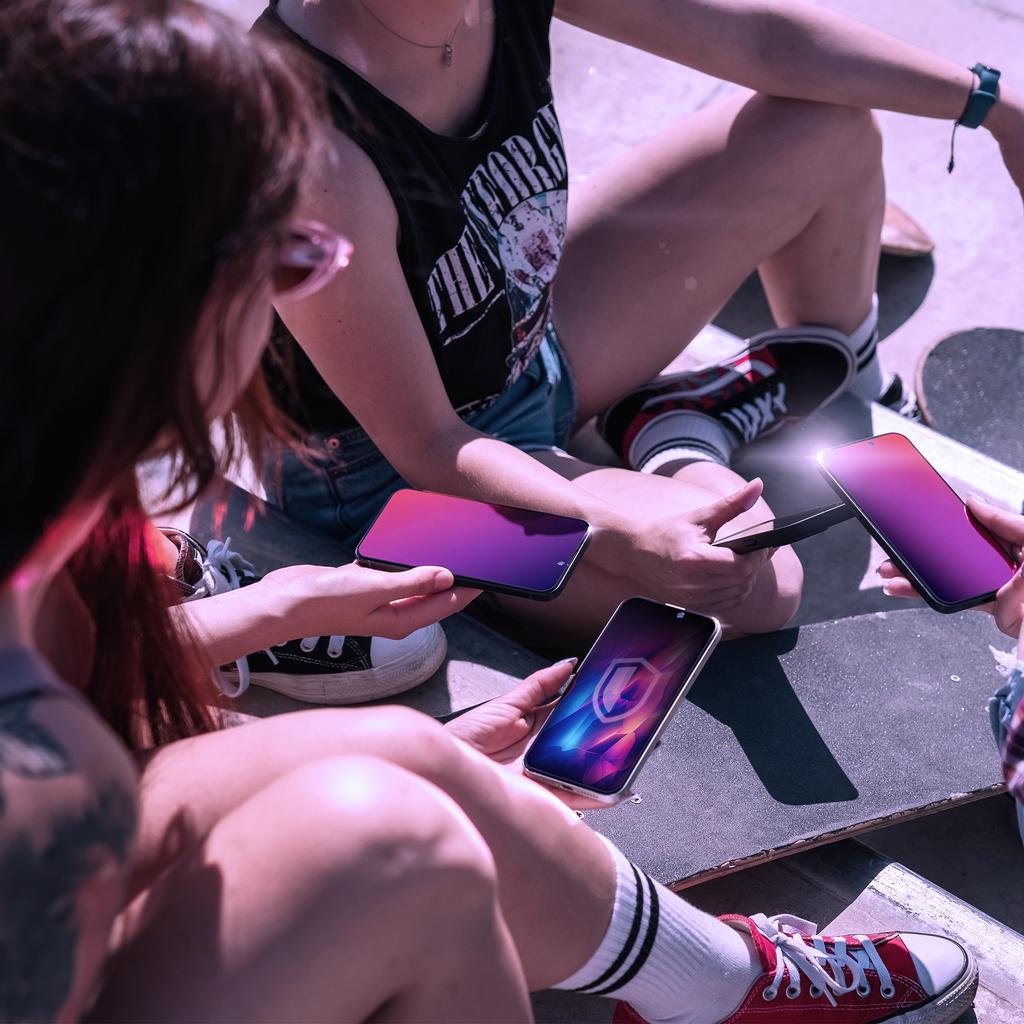 Apple Iphone 16 Pro Max - 3Mk Rainbow Privacy