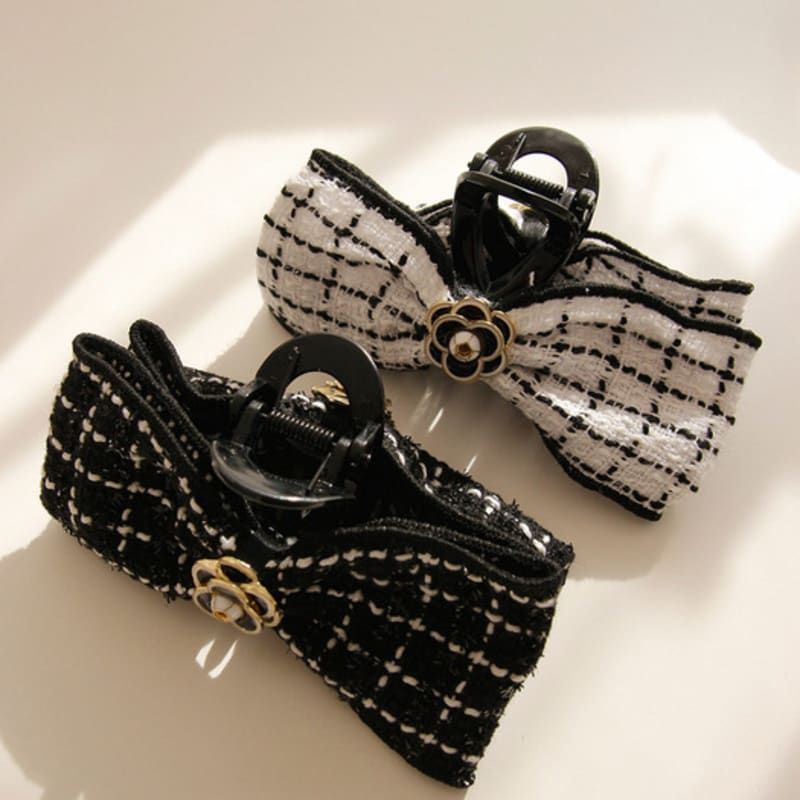 Зажим для волос J.Lauren из твидовой ткани с камиллами H01128