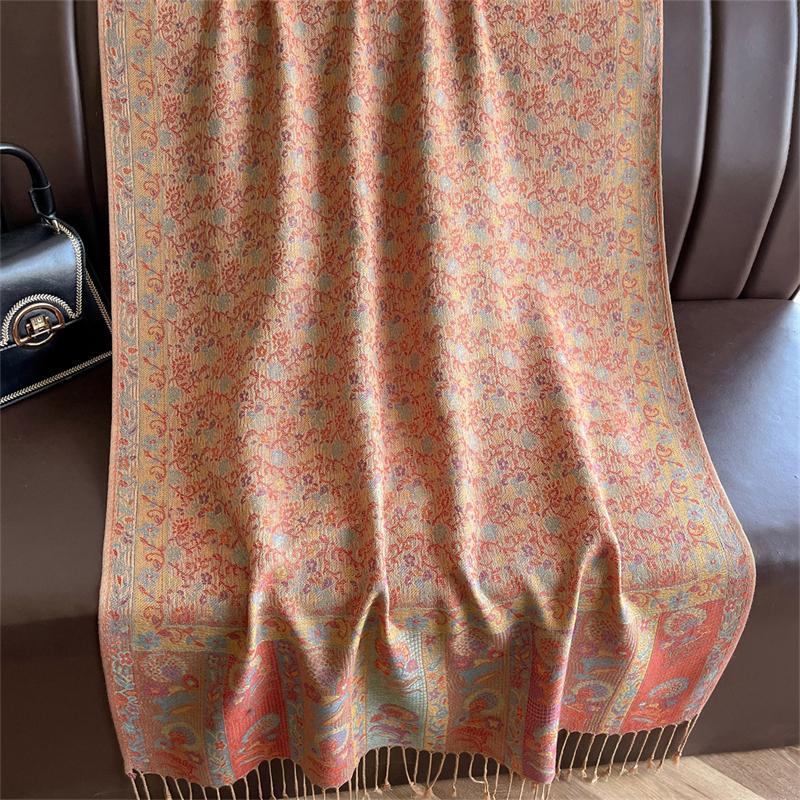 Luxury Embroidery Cashmere Winter Scarves Women Pareo Cape Warm Muslim Modal Hijabs Shawl Chunky Headscarf Ladies Elegant Poncho
