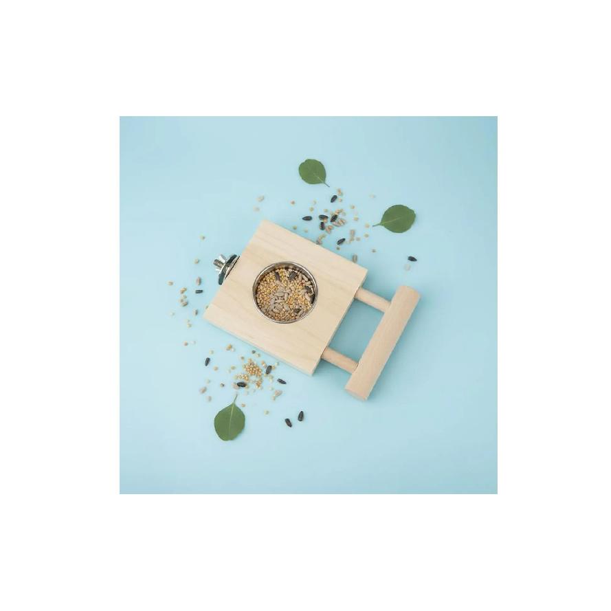 Stainless Steel Enclosure Feeder Cups Easy to Clean Enclosure Mount Feeding Station Avian Feeding Dish with Perch Sturdy &