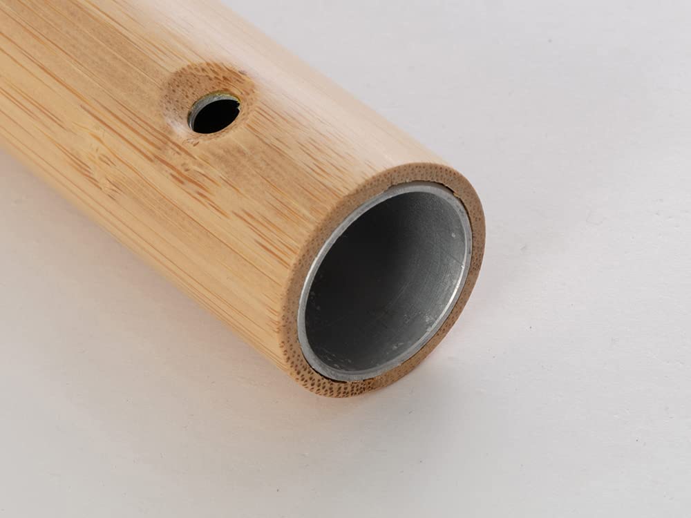 Деревянный столб снежной вершины