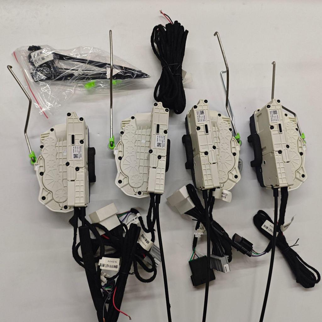 Jetour X70 Plus Smart Soft-Close Suction Door for Two-Door Vehicles