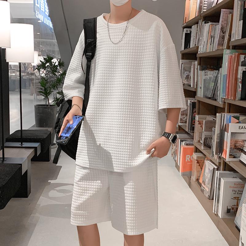 Мужской модный спортивный костюм из вафельной ткани с футболкой с короткими рукавами на лето