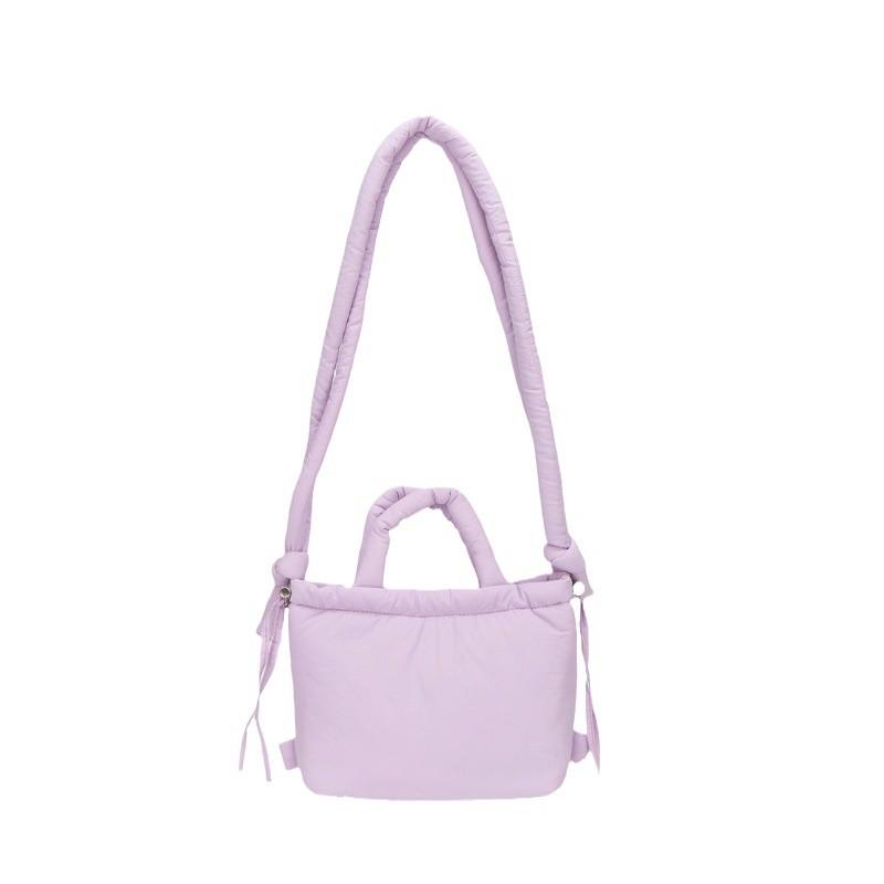 Трендовая нишевая пуховая сумка кроссбоди - Легкая, универсальная, однотонная наплечная сумка для повседневной носки