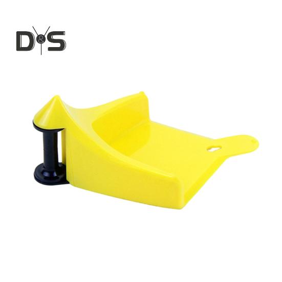 Руководство по использованию автомобильного шланга для мойки автомобиля Детейлинг Защита для велосипедного шланга Ролик для шланга для шин Предотвращает застревание шланга мойки высокого давления под колесами Пластиковый инструмент для мойки