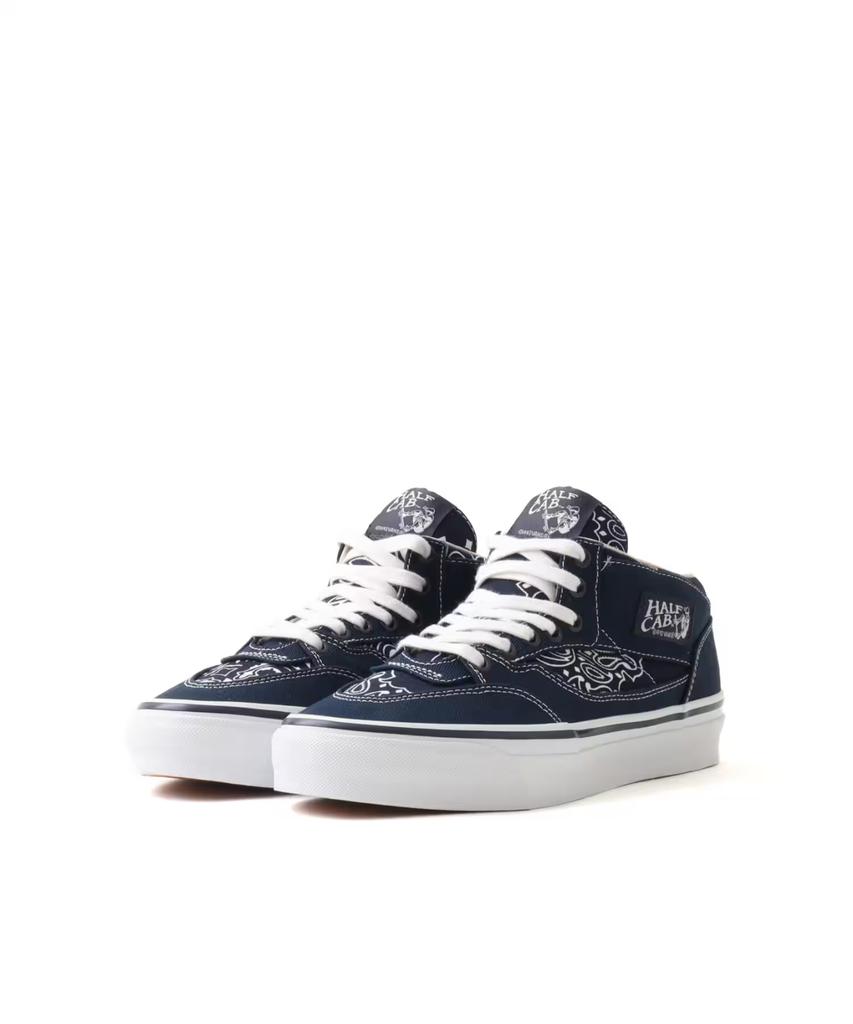 VN000EFYCQ8 Vans OTW HALF CAB 33 "BEDWIN & THE HB'S БАНДАНА"