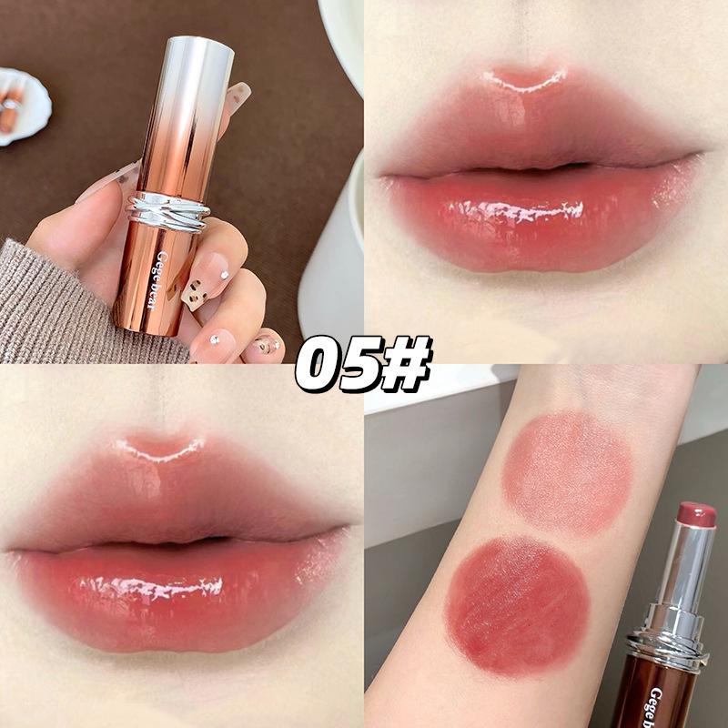 Помада «Медвежонок Геге»: Зеркальный блеск, Увлажняющая эссенция, Уменьшает морщинки на губах, Придает губам сияние, Идеально для вечеринок и студентов