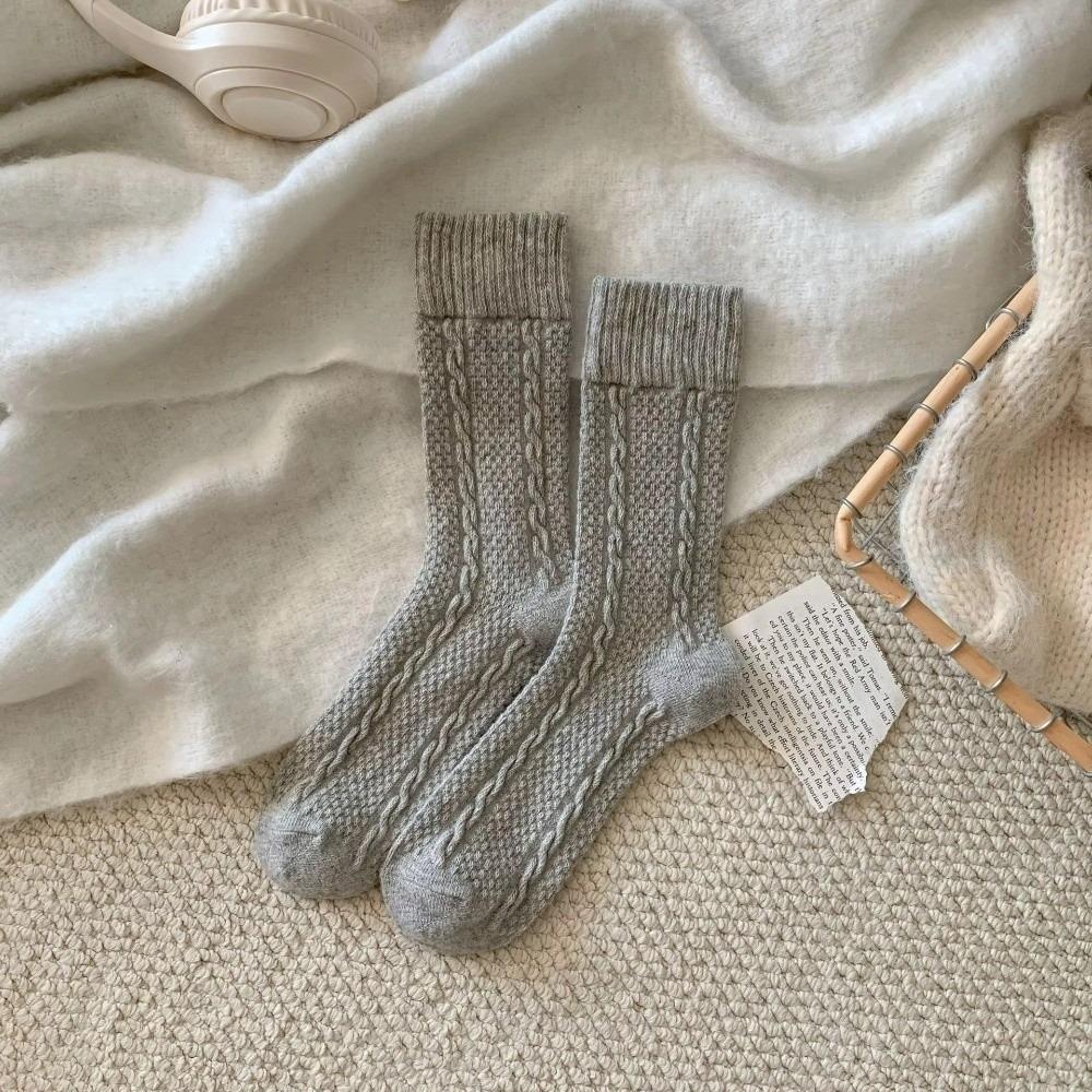 New Vintage Winter Socks Thickened Breathable Floor Socks Warm Soft Stacked Sock for Women