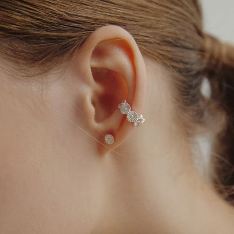 own Sona Ear Cuff