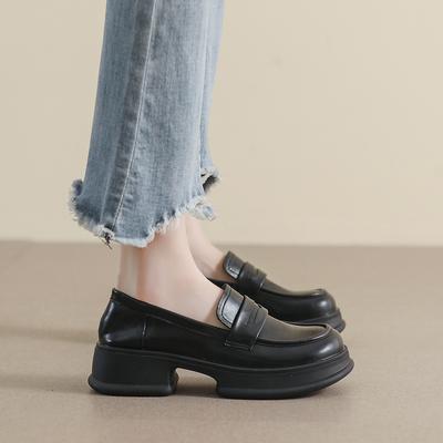 Weiwei Girl 158-1 Черные мокасины женские мягкие подошвы осенние круглые туфли на платформе британские маленькие кожаные туфли большого размера женская обувь