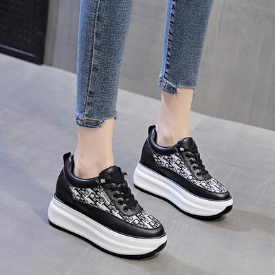 Осенняя женская обувь новая обувь на платформе, увеличивающая рост, повседневная спортивная белая обувь, женские туфли