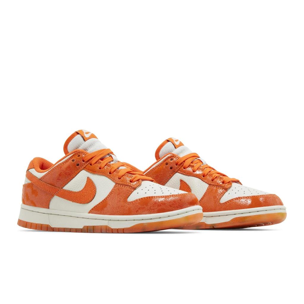 Nike Женские Dunk Low 'Cracked Orange' (женские размеры) Светлая кость / Безопасный оранжевый / Лазерный оранжевый Скейт-обувь FN7773 001