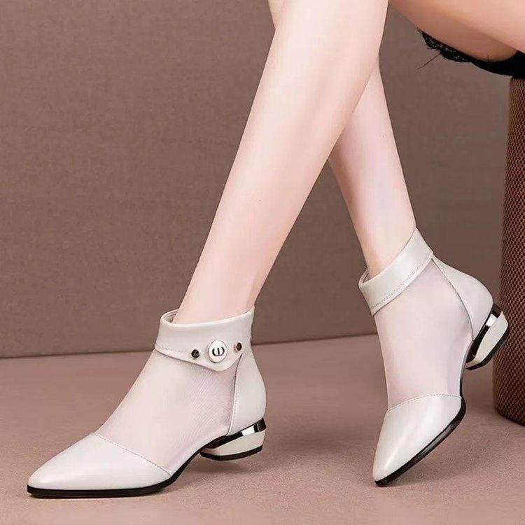 2025 New Spring and Summer New Cool Boots Women's Mesh Women's Sandals Hollow Sandals Thick Heel Pointed Low Heel Net Boots