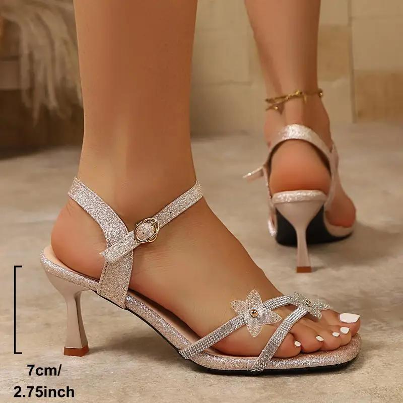 Fashion Luxury Silver Glitter Strap Ankle Strap Sandals Women Summer Square Toe High Heels Sandals Flower Decoration Rose Gold Shoes