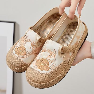 Туфли женские повседневные новые этнические туфли в стиле ханьфу с вышивкой полиуретановые легкие туфли из старой пекинской ткани женские одинарные туфли