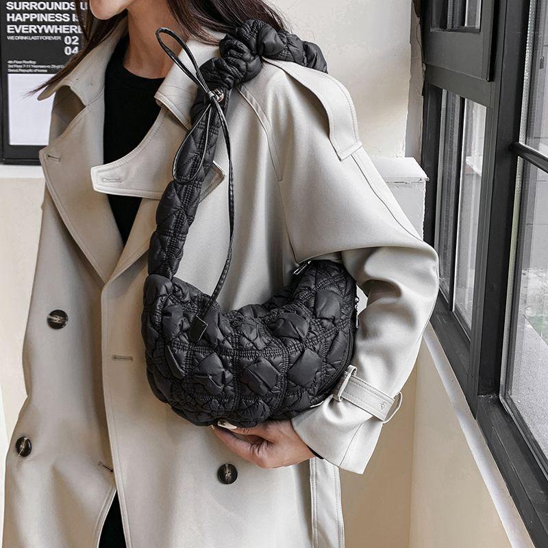 Сумка-тоут High Looks Korean Lightweight Cloud Bag на одно плечо, плиссированная универсальная сумка-тоут с креплением под мышкой, сумка-пельмень в стиле Forest Style