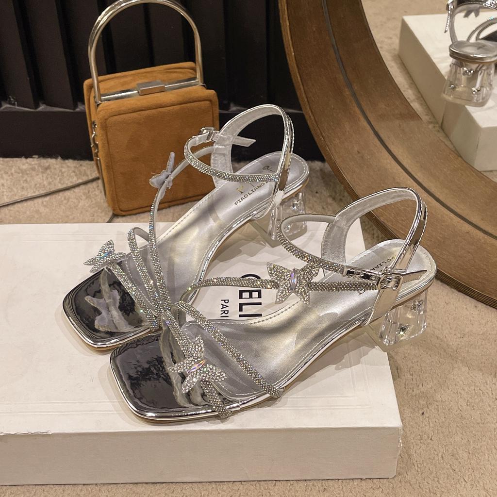 Серебристые босоножки со стразами женские 2025 новая летняя с юбкой толстый каблук открытый носок красивый бант хрустальные высокие каблуки