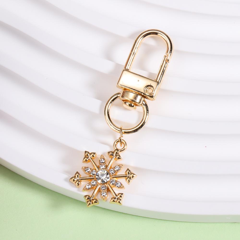 Блестящий хрустальный жемчуг Брелок Снежинка Бохо Металлический брелок из цинкового сплава Кольцо для ключей для женщин Детей Рождественские аксессуары Ключница