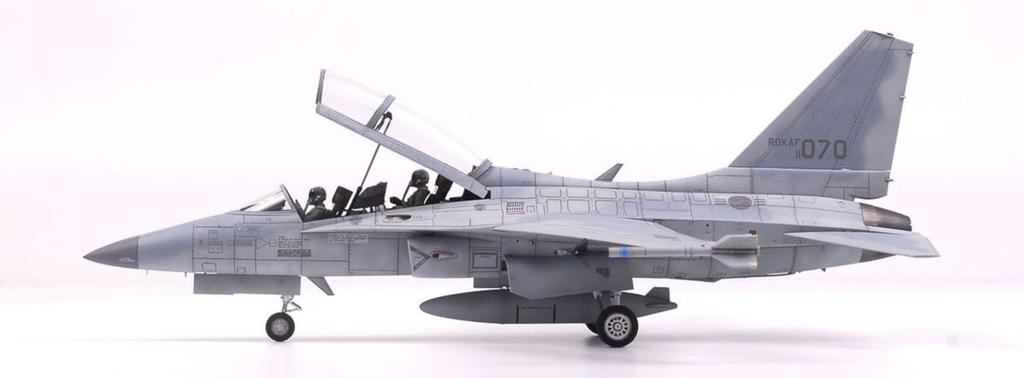 Wolfpack Designs Korean Air Force Golden Eagle LIFT Premium Edition Plastic Model Kit WOLWP14816 1/48 TA-50 (Molded Color)