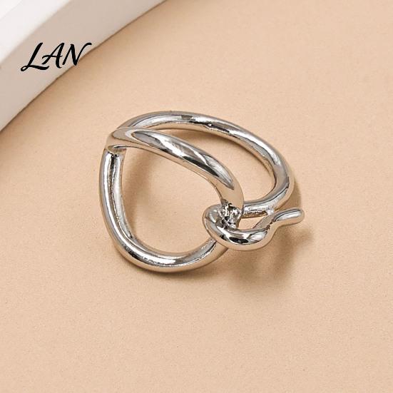 Smooth Opening Scarf Clip Irregular Ring, Elegant Knotted Heart Silk Buckle Clip, Versatile Shawl Wrap Fastener for Coat Collar Belt, Fashionable