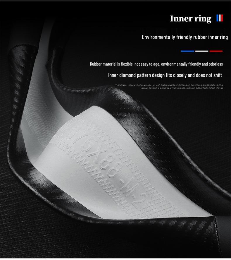 Накладка на руль из углеродного волокна для Toyota Hilux (Модели 2016-2021 годов)