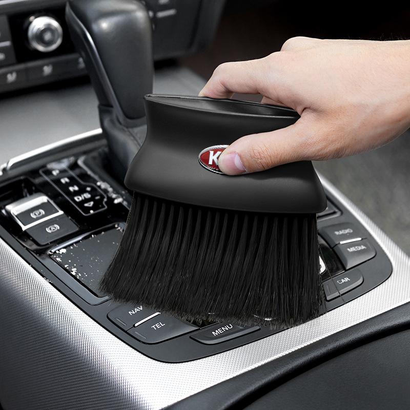 Car Dedusting Brush Air Outlet Cleaning Brush Car Accessories For KIA Ceed Rio Sportage R K2 K3 K4 K5 K6 Soul Opeima Ceed Sorento Cerato
