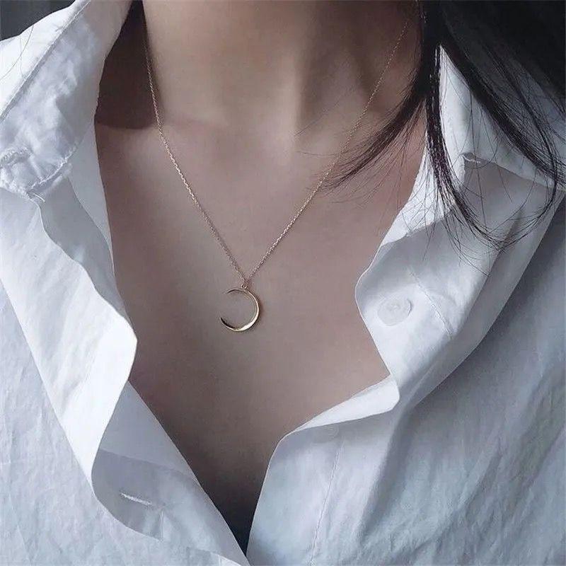 Necklace Woman Moon Chain Pendant Simplicity Necklaces For Female Jewelry Accessories Party Charm Gifts
