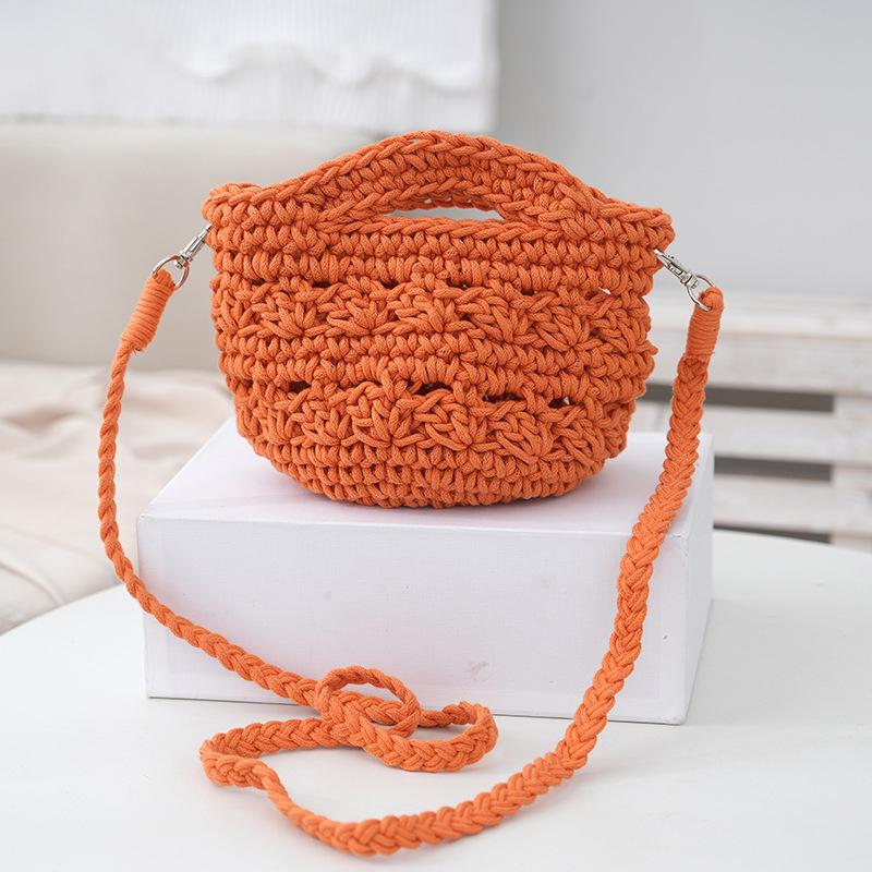Spring/Summer Fashion Solid Color Small Handbag Art Retro Woven Shoulder Bag Hollow Mini Cute Crossbody Bucket Bag CLE