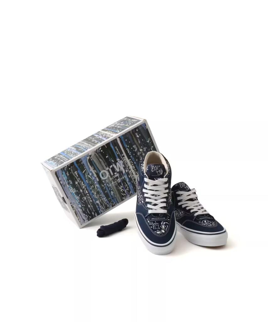 VN000EFYCQ8 Vans OTW HALF CAB 33 "BEDWIN & THE HB'S БАНДАНА"
