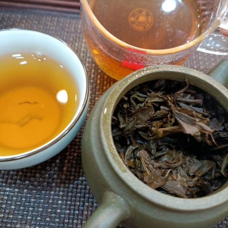 Чай Пуэр Цицзы Баньчжан 357г Laomane Arbor Tree Spring Buds Пуэр Чайный торт