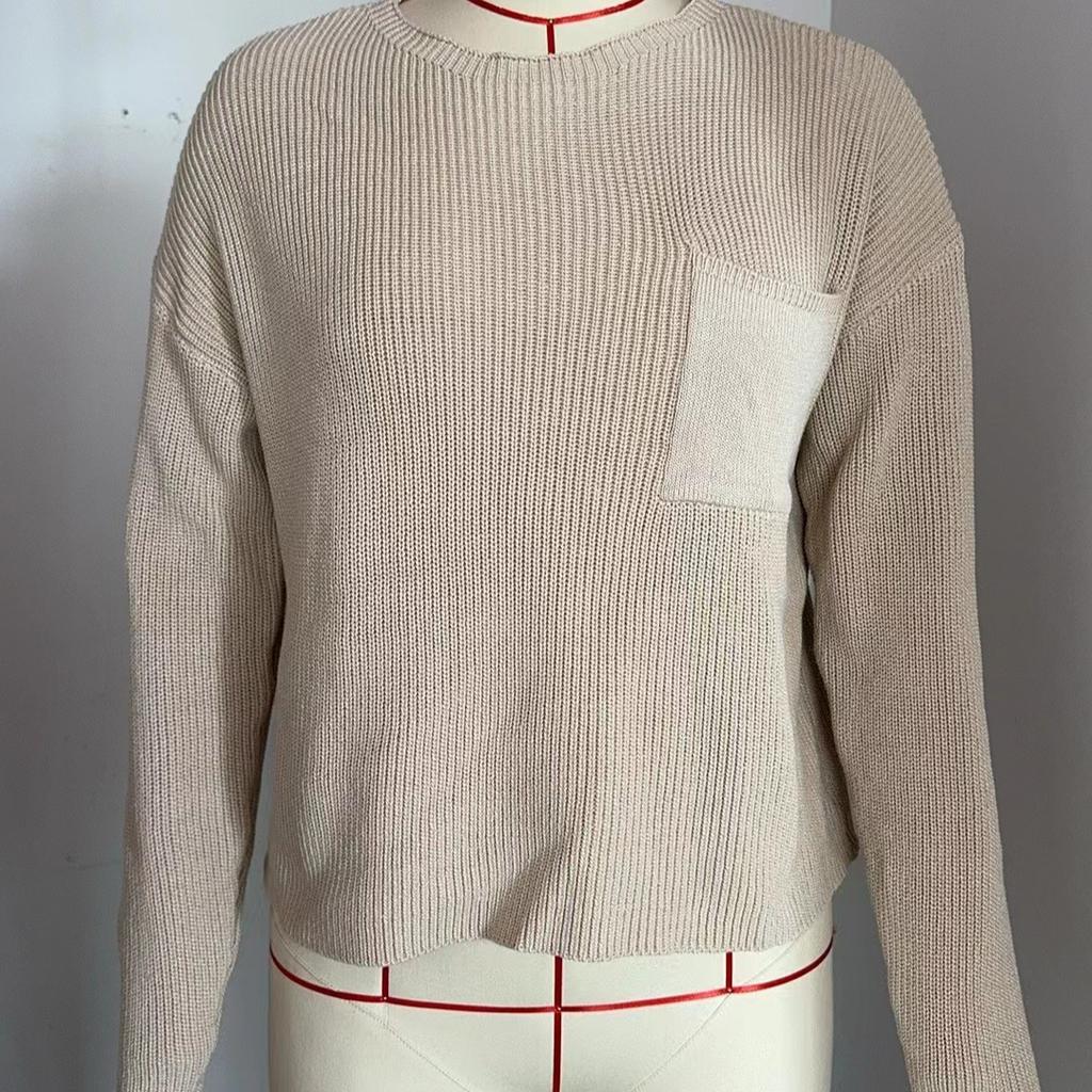 Осенний женский свитер с круглым вырезом и карманами, украшенный сверху и длинными рукавами