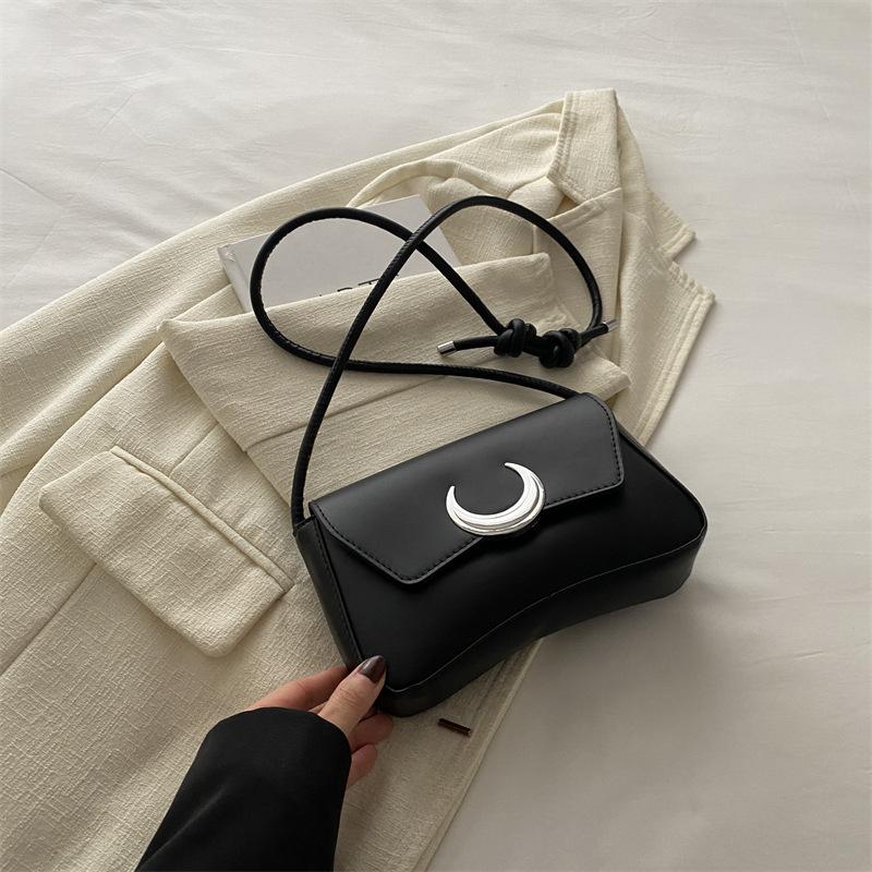 Модные и стильные дизайнерские женские сумки на лето, новые высококачественные сумки через плечо, модные маленькие квадратные сумки на одно плечо с застежкой-молнией подмышкой