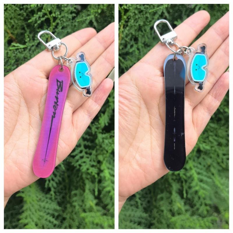 2026  Acrylic Ski Keychain Themed Gifts For Women Men Daughter Son Friends Gifts For Husband Wife Snowboarding Keychain